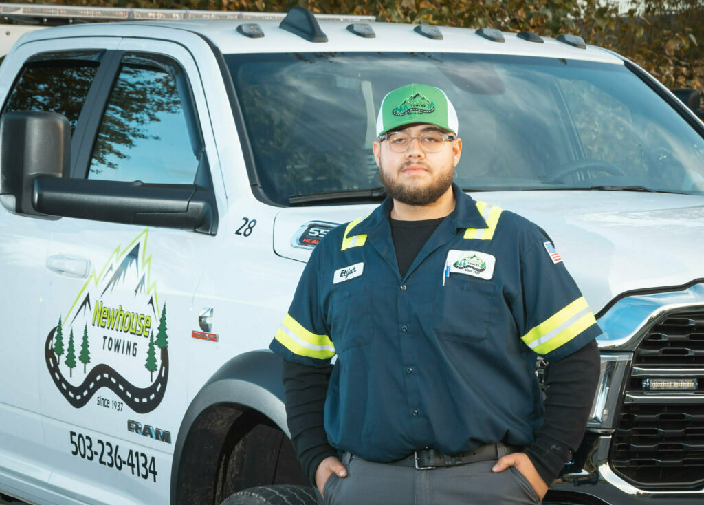 Newhouse Towing Light Duty Towing 3013